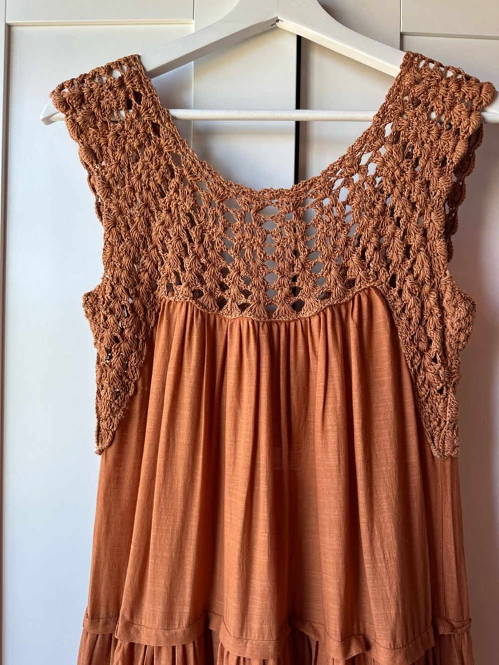 THE GREAT. The Soleil Dress in Canyon - Picture 7 of 9